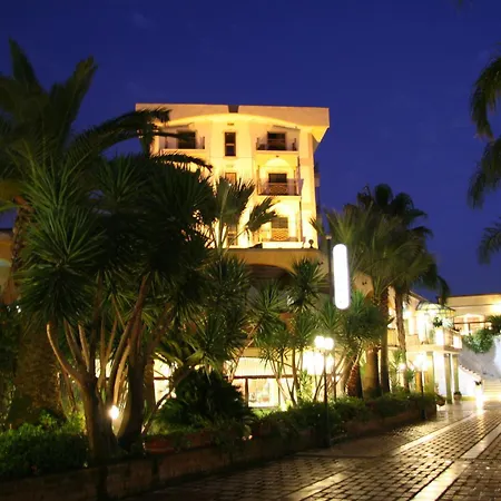 Ristorante La Lanterna Otel 3*