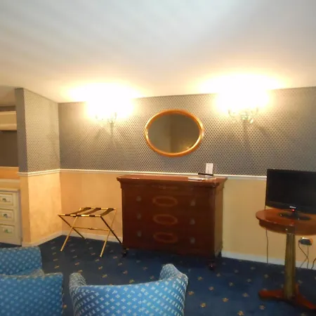 Hotell Ristorante La Lanterna Calvizzano
